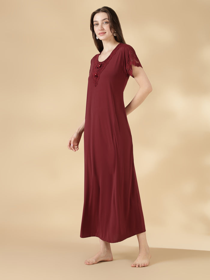 Malai lace modern nighty for women In burgundy