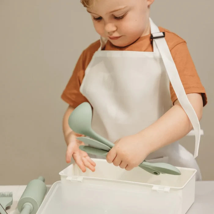 Montessori Mates 'The Palette' Mini Chef Set'