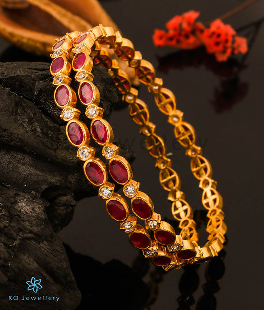 The Adviti Silver Kempu Bangle (Red/2.2/2.4/2.6/2.8)