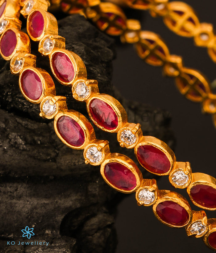 The Adviti Silver Kempu Bangle (Red/2.2/2.4/2.6/2.8)