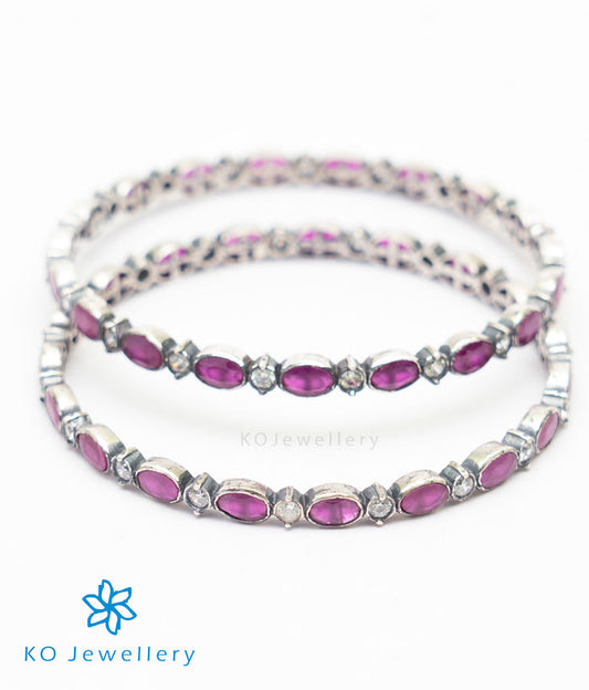 The Varuna Silver Kempu Bangle(Oxidised/Size/2.2/2.4/2.6/2.8)